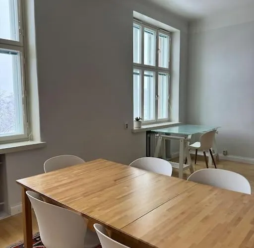 Asunto Keskustassa, Etu-toeoeloe Апартаменты *