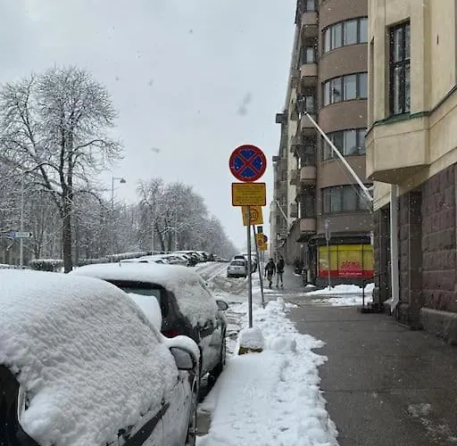 Asunto Keskustassa, Etu-toeoeloe Апартаменты